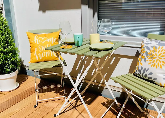 Fewozauber - Dom Oase, Zentrum, Terrasse, Business, Familie, Haustiere Apartamento Schwerin (Mecklenburg-Vorpommern)