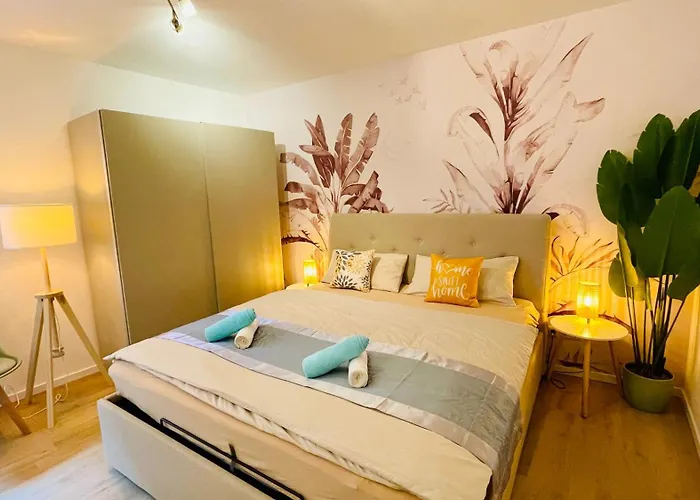 Fewozauber - Dom Oase, Zentrum, Terrasse, Business, Familie, Haustiere